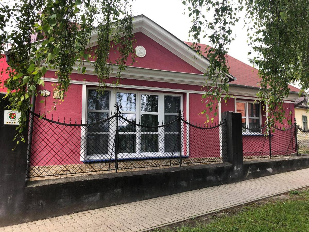 Vila Babaház Bodajk Exteriér fotografie
